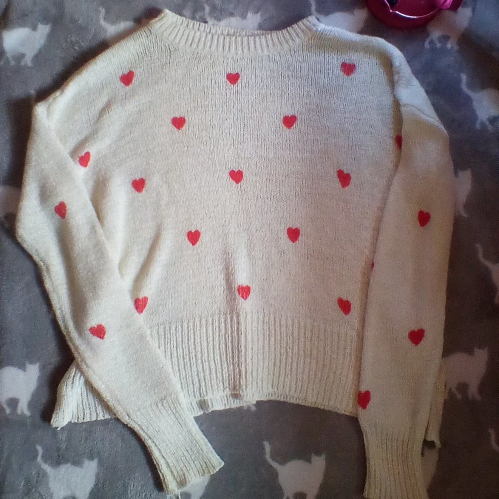 Moon & Madison heart sweater